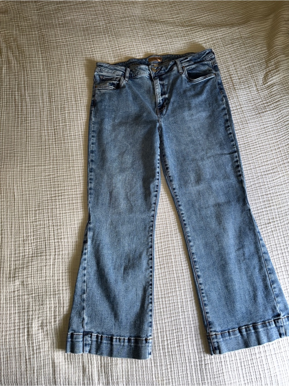 Kut from the Kloth Medium Blue Wide-Leg Jeans